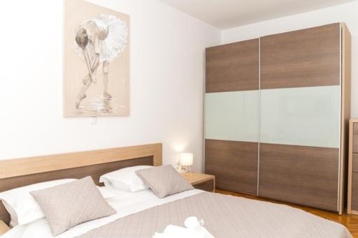 Apartments Doris Zadar Bagian luar foto